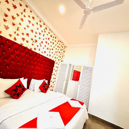 Airport Transit Kings Hotel كاتوناياكى المظهر الخارجي الصورة