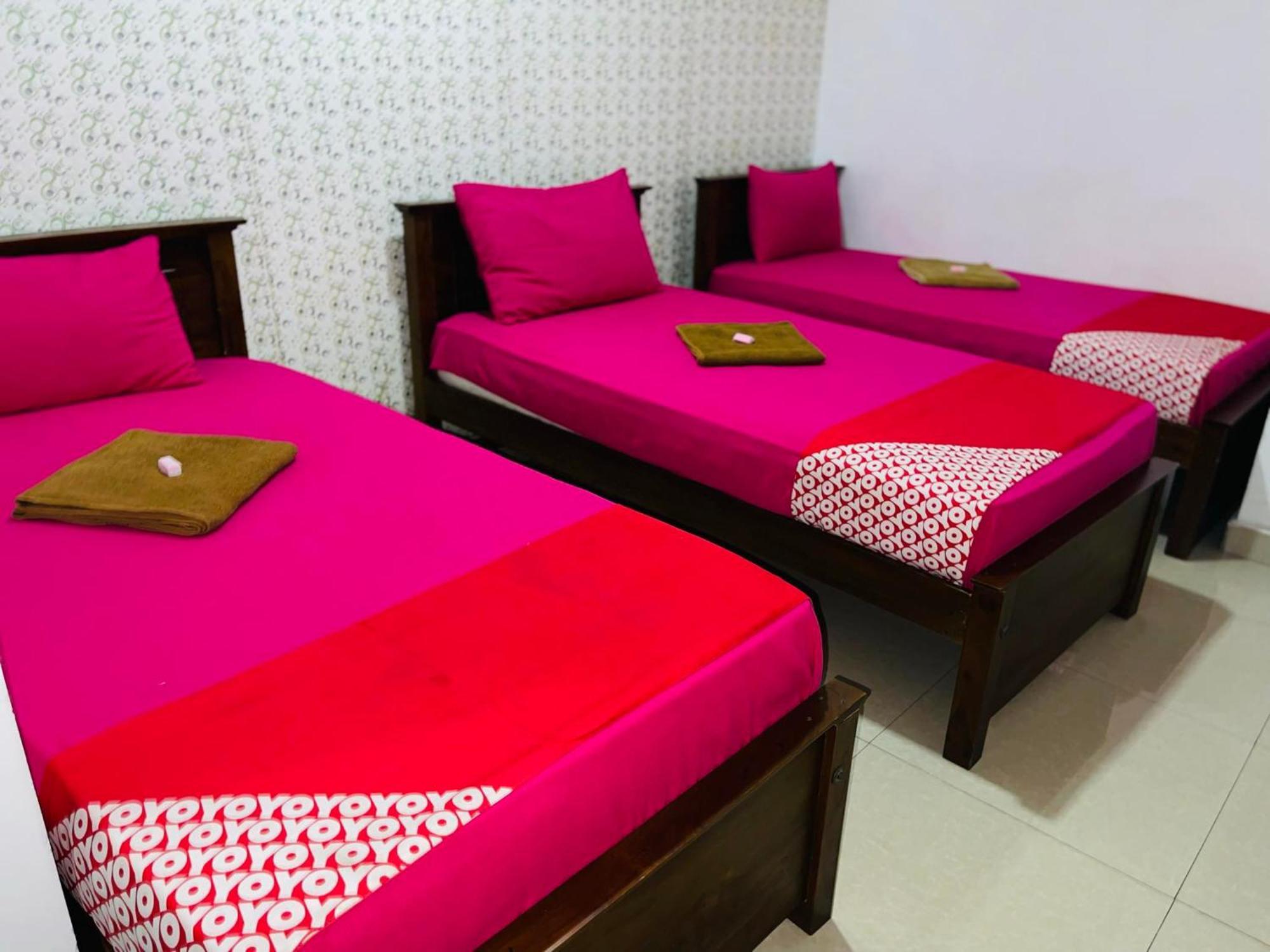 Airport Transit Kings Hotel كاتوناياكى المظهر الخارجي الصورة