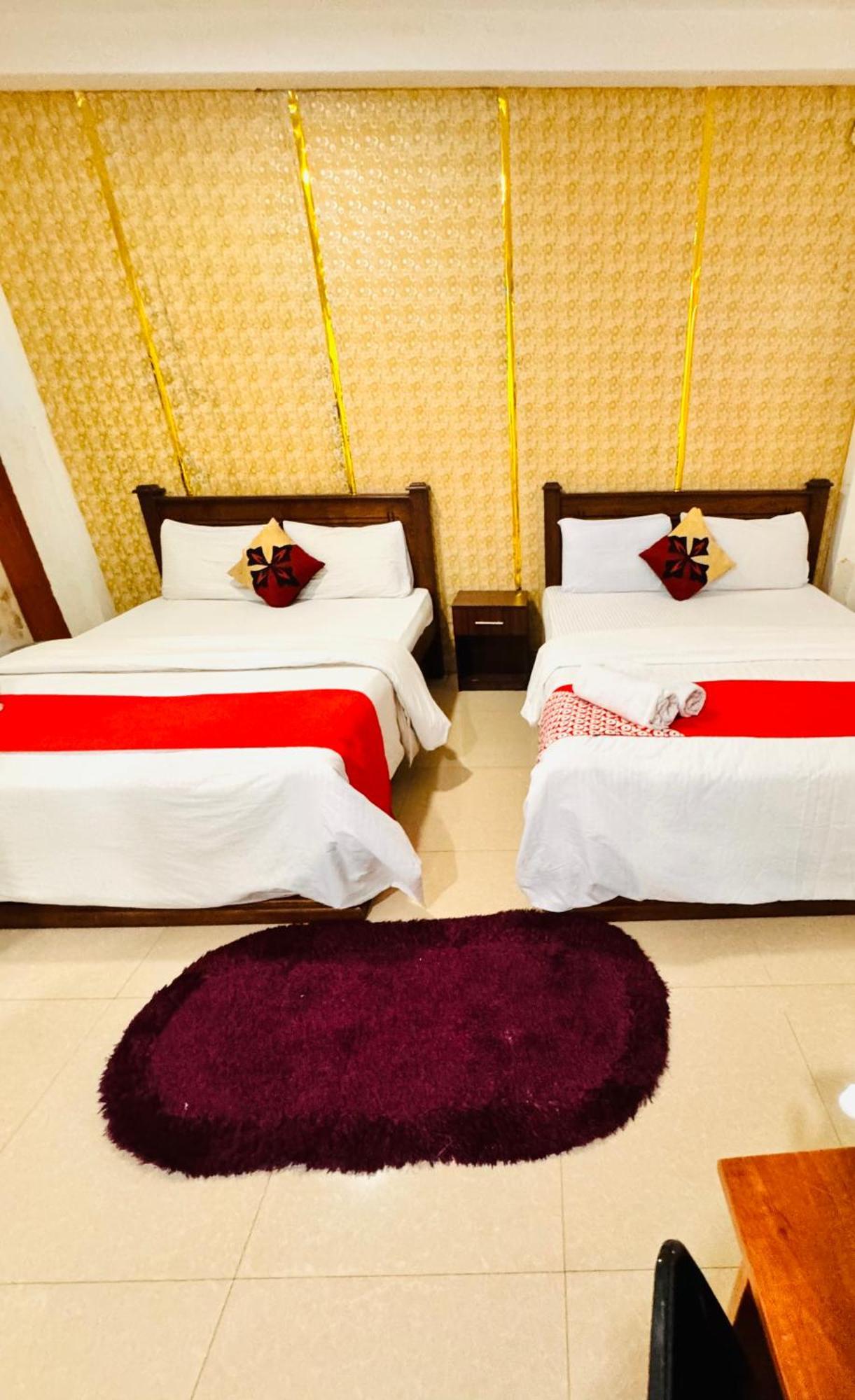 Airport Transit Kings Hotel كاتوناياكى المظهر الخارجي الصورة